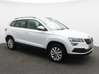 Used Skoda Karoq SE 115 HP (84 kW) 2018 White SUV