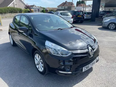 Used Renault Clio Dynamique 75 HP (55 kW) 2017 Black Hatchback