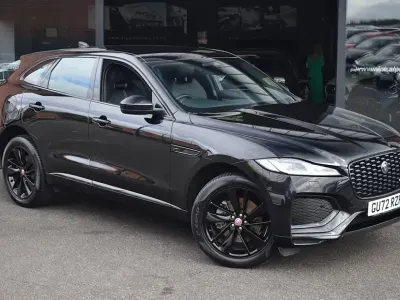 Used Jaguar F-Pace R-Dynamic 204 HP (150 kW) 2022 Black SUV