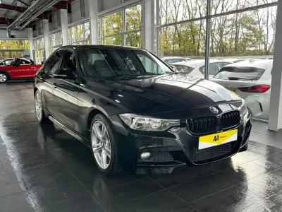 Begagnad BMW 320 M Sport 184 HK (135 kW) 2012 Svart Sedan