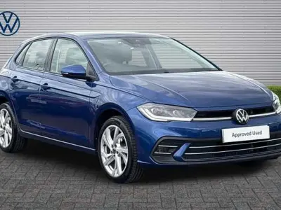 Usado VW Polo Style 95 HP (69 kW) 2024 Azul Citadino