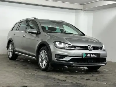 Used VW Golf Alltrack 184 HP (135 kW) 2016 Silver Estate