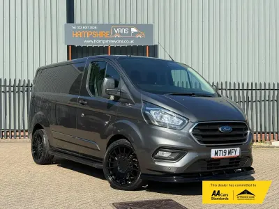 Used Ford Transit Custom Limited 170 HP (125 kW) 2019 Grey Van