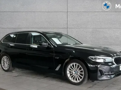 Used BMW 530e Comfort Edition 288 HP (211 kW) 2023 Black Estate