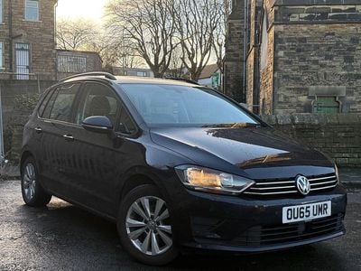 Black Used 2015 VW Golf Sportsvan SE MPV | £3,490 (Fair price)