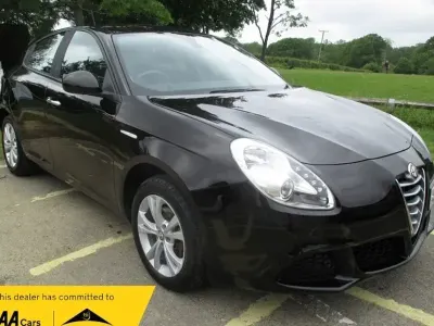 Begagnad Alfa Romeo Giulietta Progression 170 HK (125 kW) 2014 Svart Halvkombi