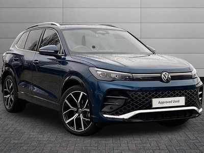 Used VW Tiguan R-line 150 HP (110 kW) 2024 Nightshade blue metallic SUV