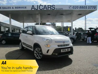Used Fiat 500L Trekking 95 HP (69 kW) 2014 White MPV