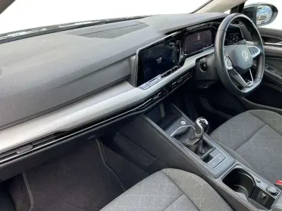 Used VW Golf VIII Life 130 HP (95 kW) 2023 Black Hatchback