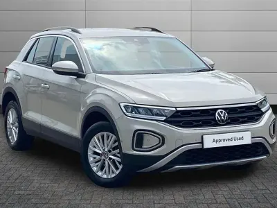 Used VW T-Roc Life 115 HP (84 kW) 2024 Grey SUV