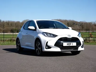 Used Toyota Yaris Design 2024 White Hatchback