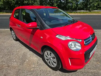 Used Citroën C1 Feel 68 HP (50 kW) 2015 Red Hatchback