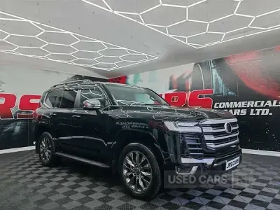 Usado Toyota Land Cruiser 2025 Preto Sedan