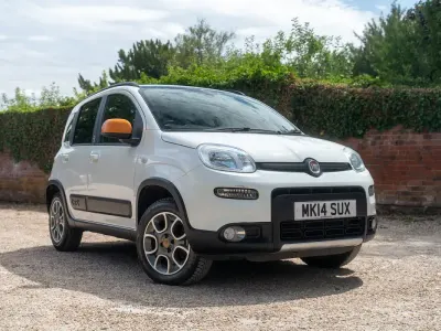 Used Fiat Panda 4x4 S 75 HP (55 kW) 2014 White/black Hatchback