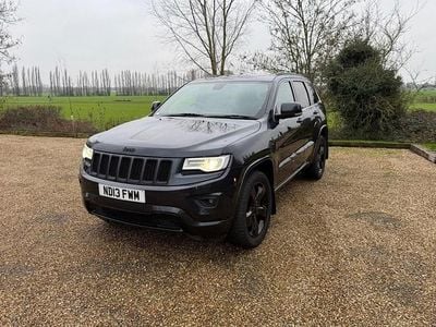 Grey Used 2013 Jeep Grand Cherokee Overland SUV | £7,391 (Fair price)