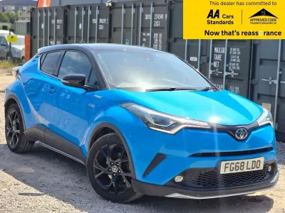 Used Toyota C-HR 122 HP (89 kW) 2018 Blue/black SUV