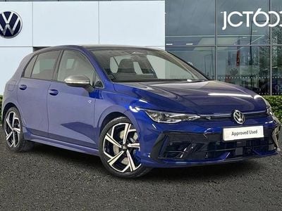 Second-hand VW Golf VIII R 333 CP (244 kW) 2025 Albastru Hatchback