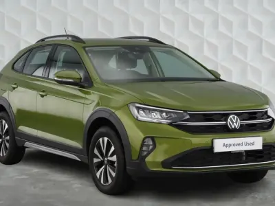 Used VW Taigo Life 95 HP (69 kW) 2025 Green SUV