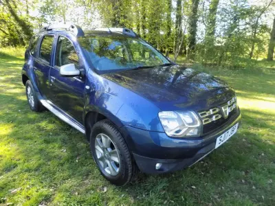 Begagnad Dacia Duster Lauréate 110 HK (80 kW) 2017 Blå SUV