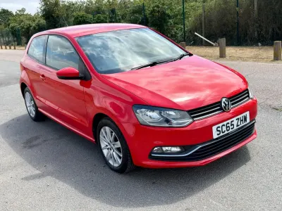 Used VW Polo SE 75 HP (55 kW) 2015 Red Hatchback