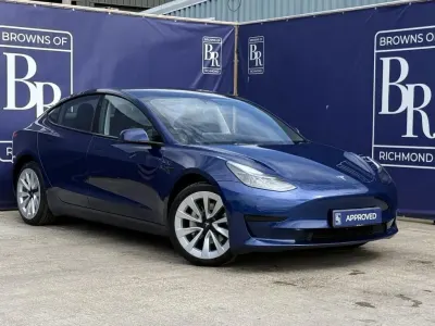 Used Tesla Model 3 RWD 58 kW (79 HP) 2023 Blue Sedan