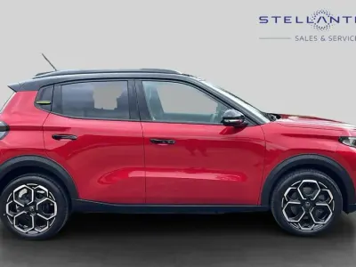 Usado Citroën e-C3 81 kW (111 HP) 2024 Vermelho Citadino