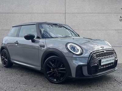 Usado Mini Cooper Hatch 134 CV (98 kW) 2021 Gris Utilitario