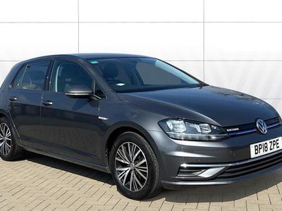 Używany VW Golf VII SE 131 KM (96 kW) 2018 Szary Hatchback