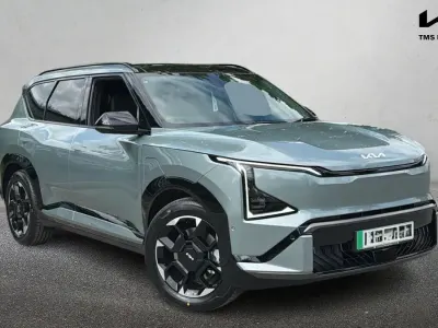 Used Kia EV5 GT-Line S 160 kW (218 HP) 2026 Green SUV