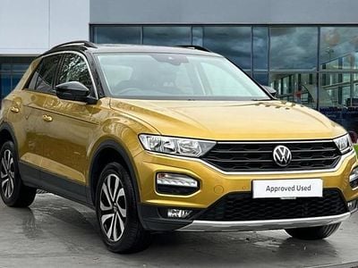 Used VW T-Roc Active 150 HP (110 kW) 2021 Turmeric yellow metallic black SUV