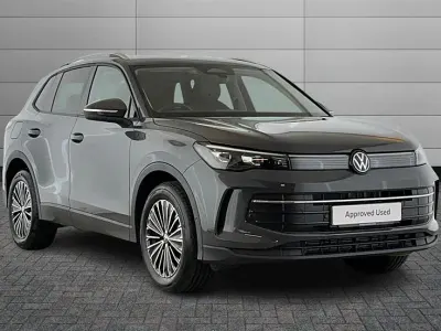 Usado VW Tiguan Match 150 HP (110 kW) 2026 Cinzento SUV