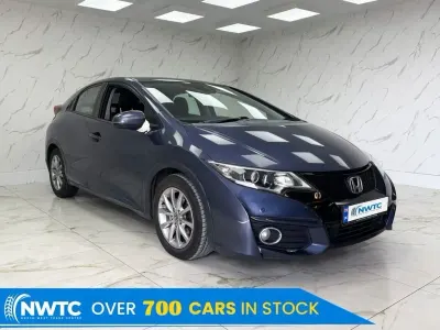 Begagnad Honda Civic SE Plus 120 HK (88 kW) 2015 Blå Halvkombi