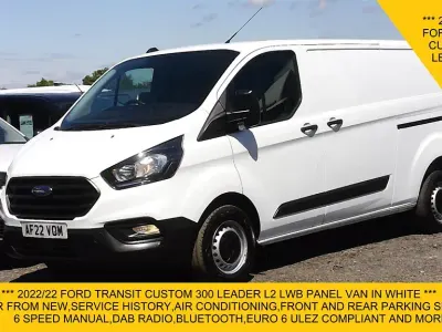 Used Ford Transit Custom 130 HP (95 kW) 2021 White Van