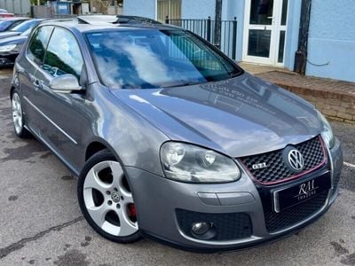 VW Golf V