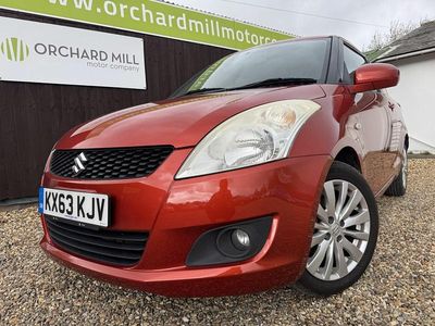 Used Suzuki Swift SZ4 94 HP (69 kW) 2013 Orange Hatchback