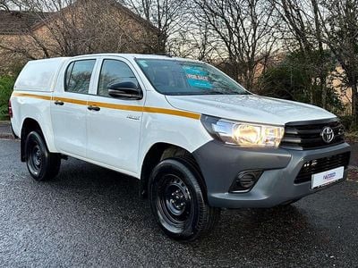White Used 2020 Toyota HiLux Active Pickup | £19,914 (A bit pricey)