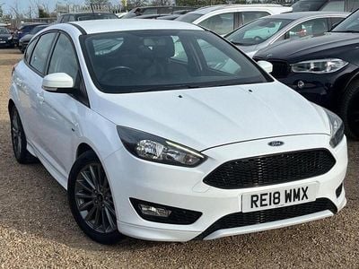 Used Ford Focus ST-Line X 140 HP (102 kW) 2018 White Hatchback