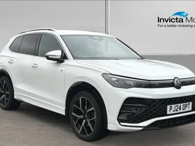 Used VW Tiguan R-line 150 HP (110 kW) 2024 Pure white SUV