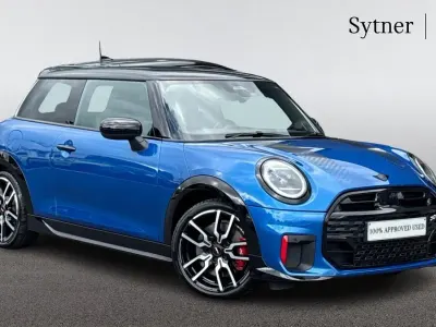 Used Mini John Cooper Works Hatch 228 HP (167 kW) 2025 Blue Hatchback