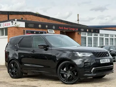 Used Land Rover Discovery HSE Dynamic 2024 Black SUV