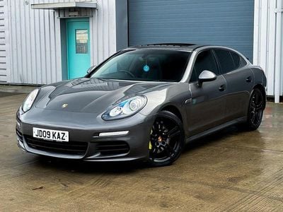 Grey Used 2013 Porsche Panamera Hatchback | £12,950 (Fair price)