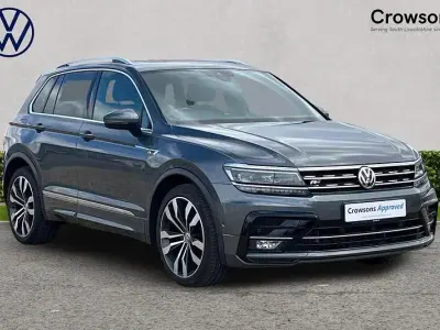 Usado VW Tiguan R-line 150 CV (110 kW) 2020 Gris SUV