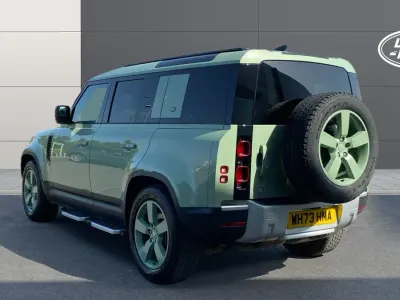 Used Land Rover Defender 75th Limited Edition 300 HP (220 kW) 2023 Grasmere green SUV