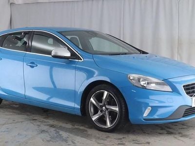 Blue Used 2015 Volvo V40 R-Design Hatchback | £3,500 (Good price)