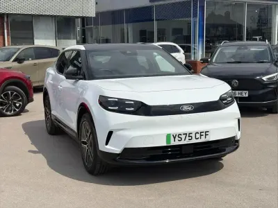 Used Ford Capri Premium 210 kW (286 HP) 2025 White SUV