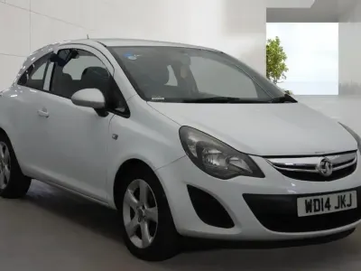 Begagnad Vauxhall Corsa 2014 Vit Halvkombi