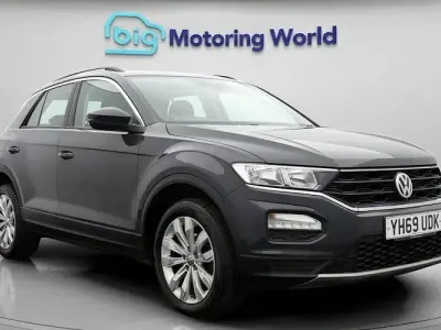Used VW T-Roc SE 116 HP (85 kW) 2019 Grey SUV
