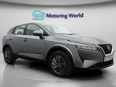Used Nissan Qashqai Acenta Premium 140 HP (102 kW) 2024 Grey SUV