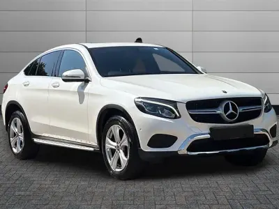 Used Mercedes GLC250 Premium 204 HP (150 kW) 2019 Diamond white Coupe