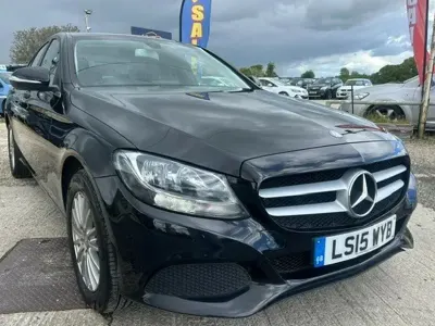 Gebraucht Mercedes C220 SE 2015 Schwarz Limousine